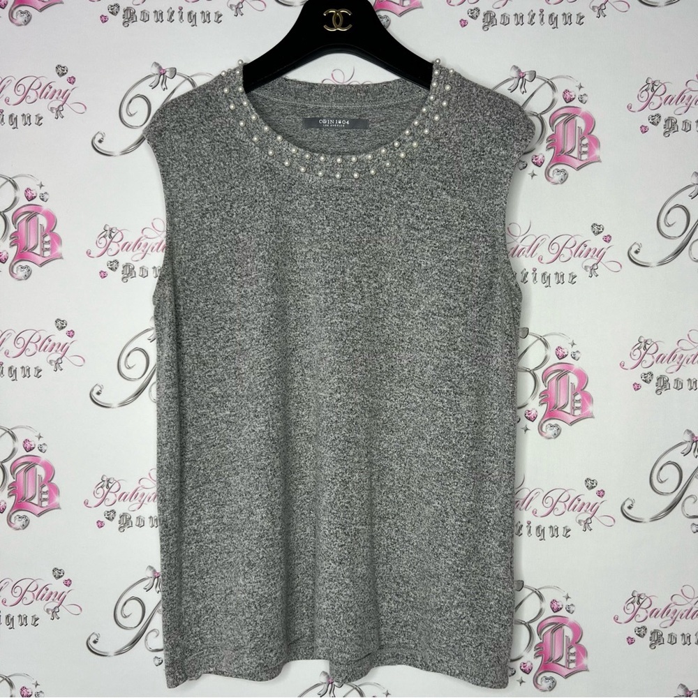 Coin 1804 tank top pearl neckline Heathered grey white mockneck blouse luxe